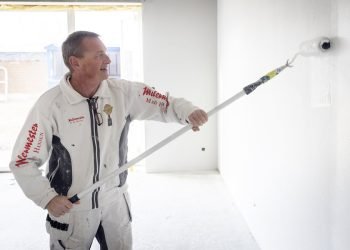 Trods markedsnedgang: Flere indhenter håndværkertilbud online