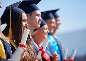 Reformplan på kandidatuddannelser: Her er regeringens udspil