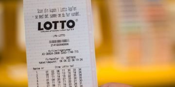 Spil Sammen: Kærestepar deler Lotto-million