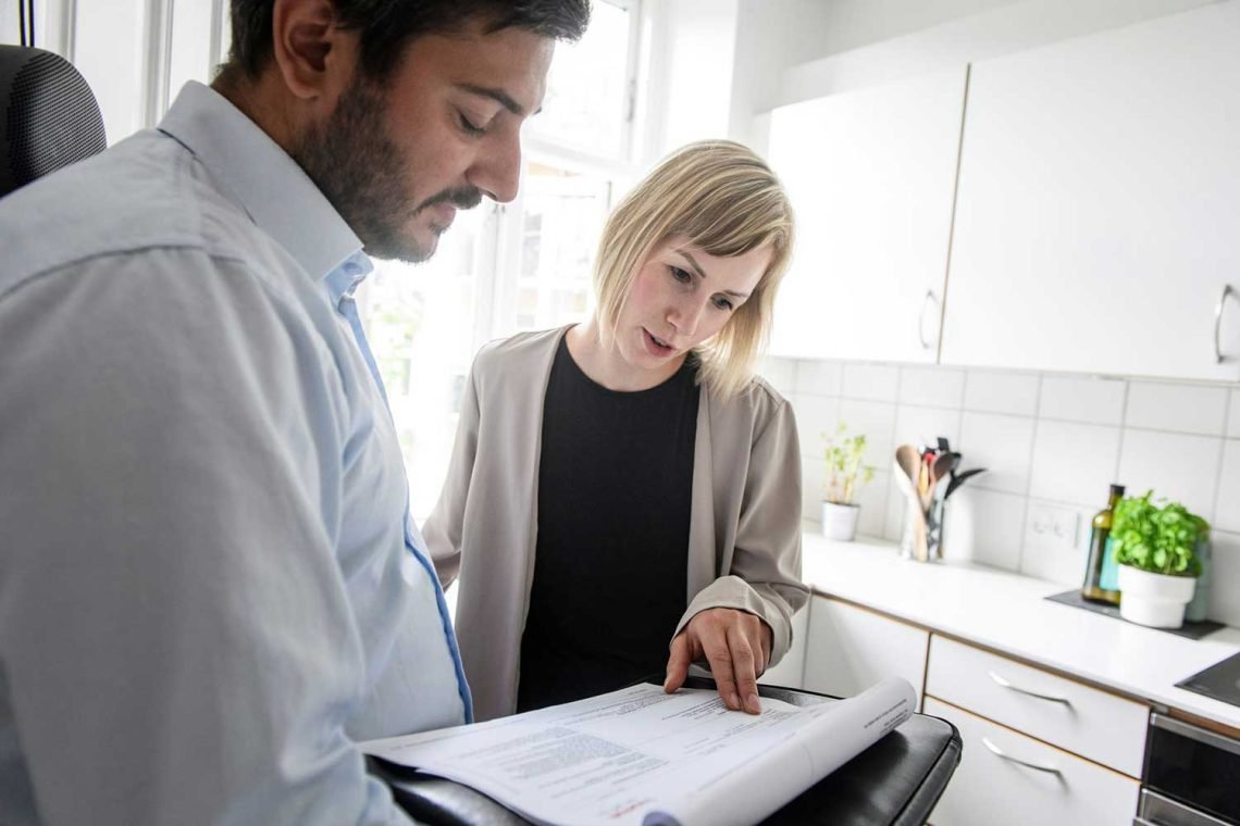 Meget tyder på, at renten bliver lavere i 2024, og det hjælper boligkøberne. Foto: Palle Skov