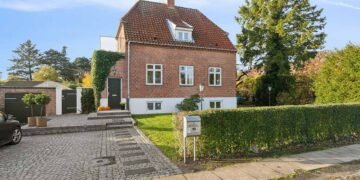 Den tidligere boligminister kan opnå 5 millioner gevinst ved salg af sin private bolig